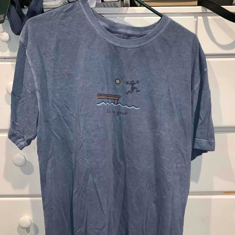 Life Is Good tee